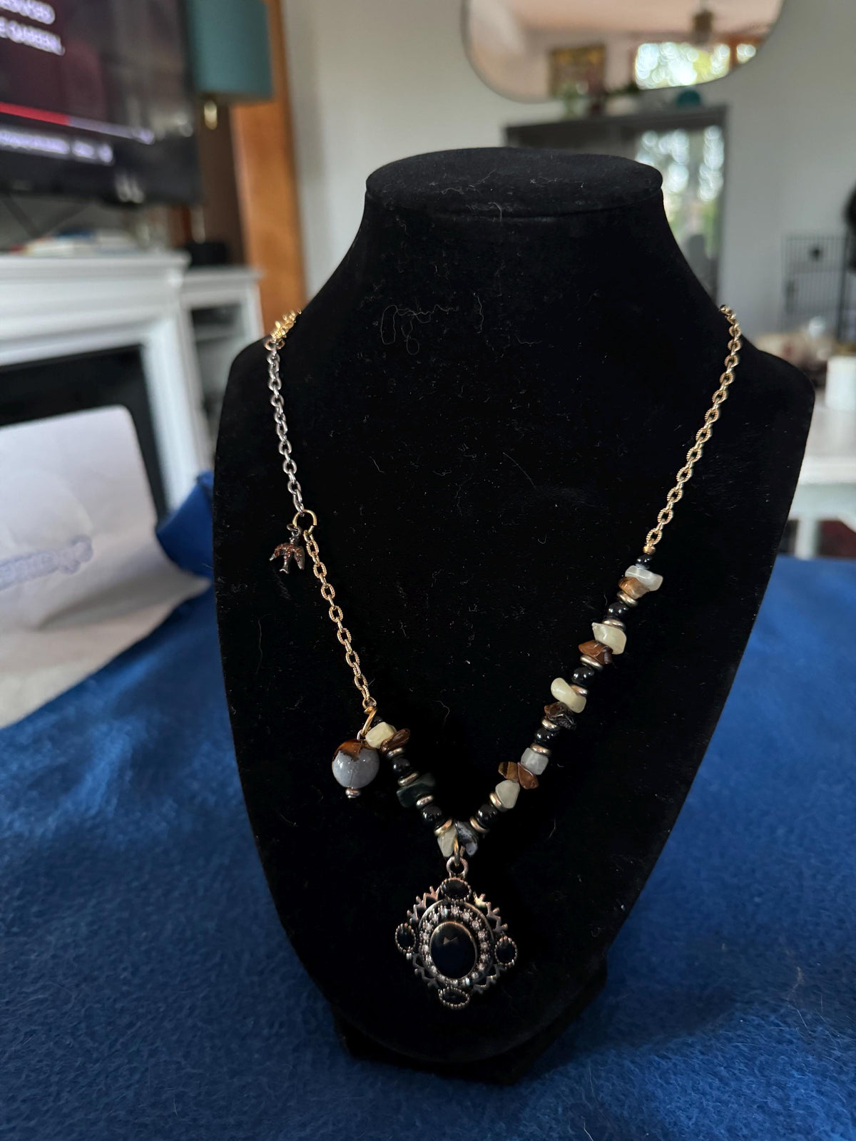 Vintage-Inspired Pendant Necklace – Black Ornate Charm with Natural Stone Beads – Asymmetrical Handmade Jewelry